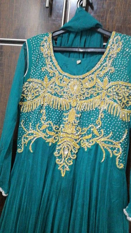 formal dress new condition embroidery 4