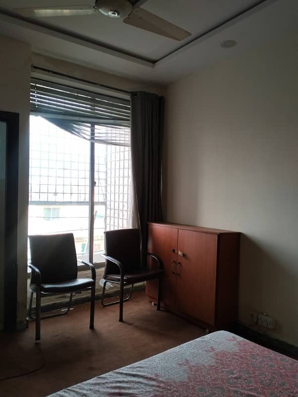 Studio furnished apartment. 0311*5786*429 8