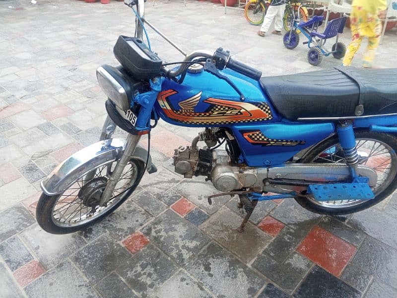 2021 model road price bike for sale in Lahore 0