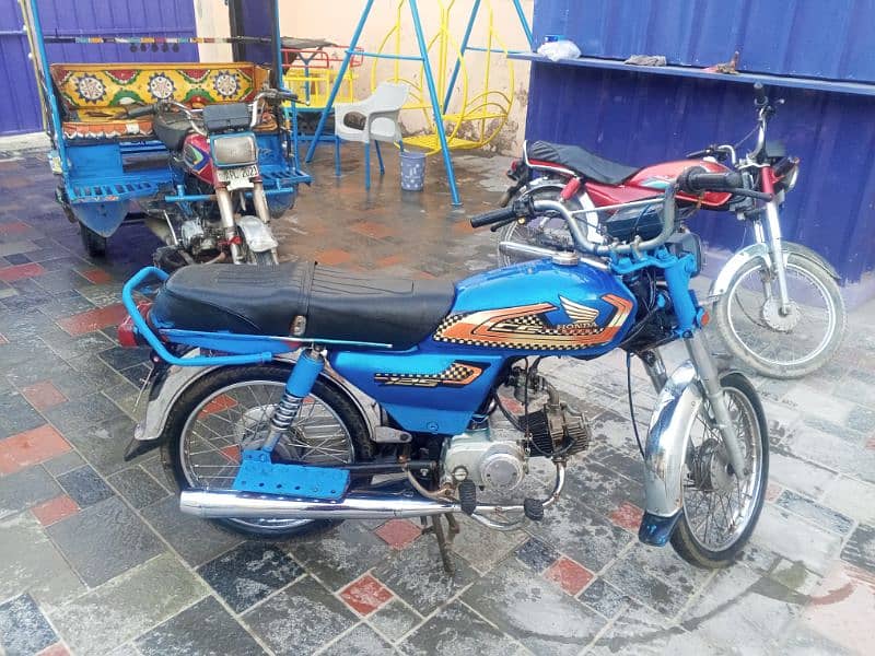 2021 model road price bike for sale in Lahore 9