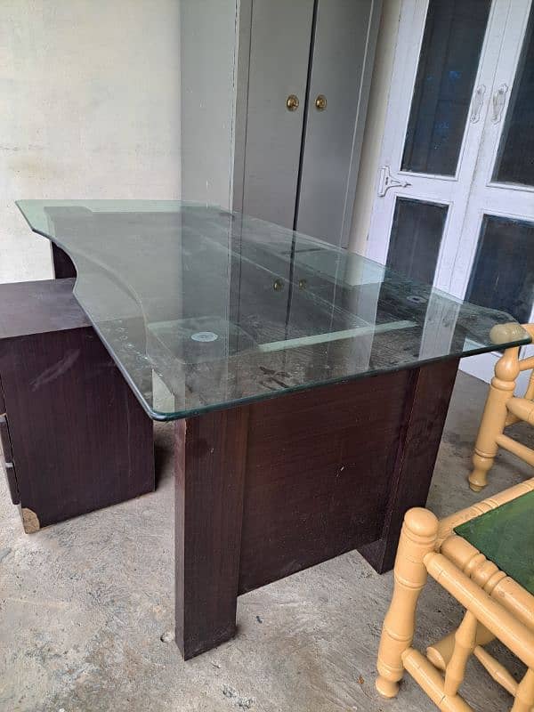 Office table with small side table 6