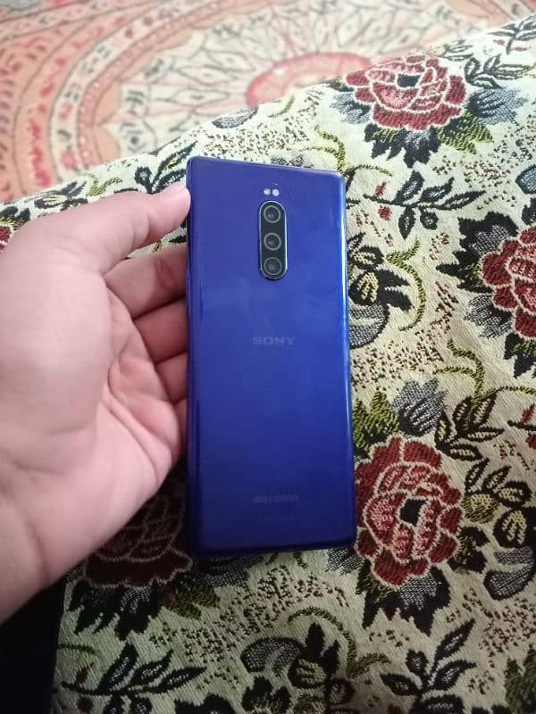 Sony Xperia 1 1