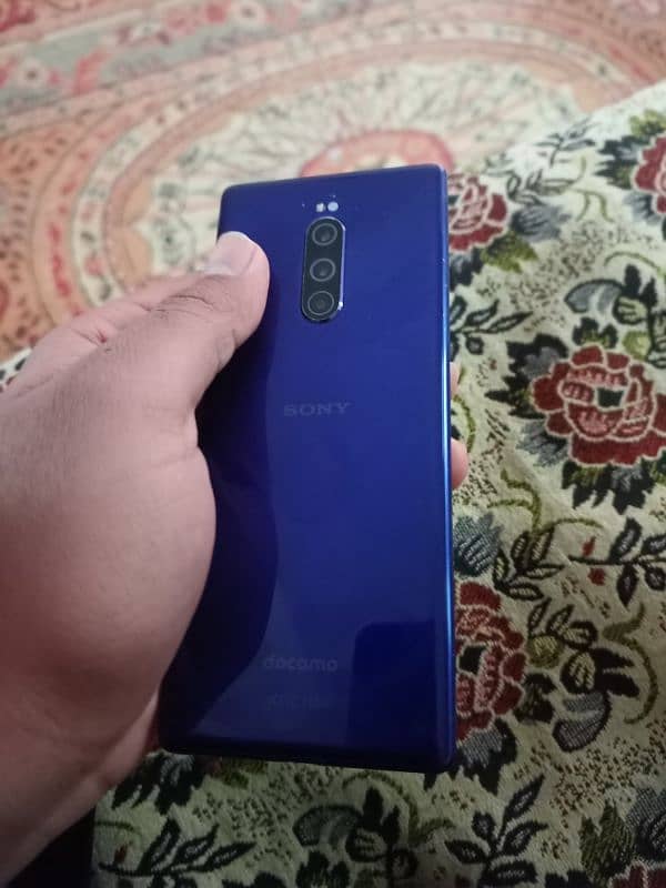 Sony Xperia 1 2