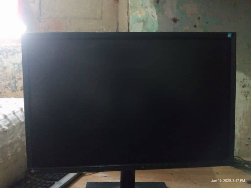 Eizo 22 Inches LCD 1