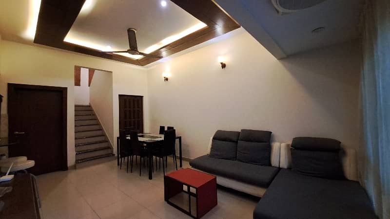 House for Sale in Jauhar 7