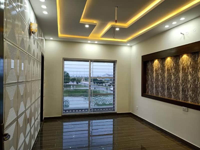 10 Marla Brand New House For Rent In Lake City - Sector M-2A Lake City Raiwind Road Lahore 9