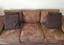 Luxurious Sofa Set for Sale