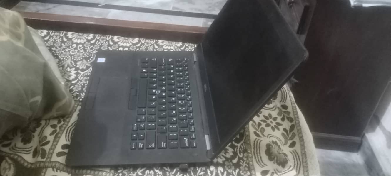 Dell latitude E7470 7