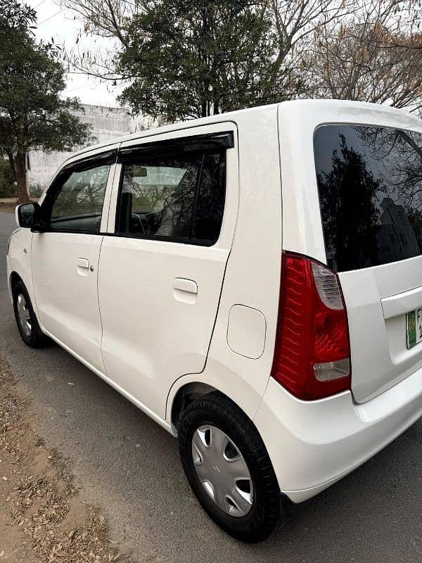 Suzuki Wagon R 2017 5