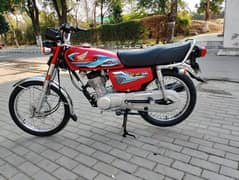 HONDA 125 RED COLOR WAO