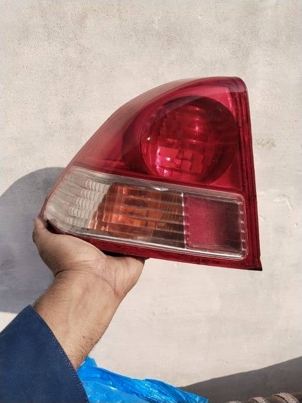 Honda civic 2001 to 2005 back lights 2