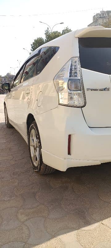 Toyota Alphard Hybrid 2011 5