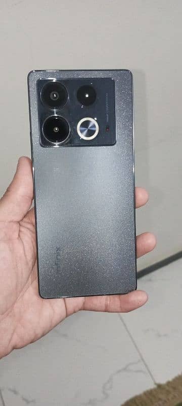 Infinix note 40 0