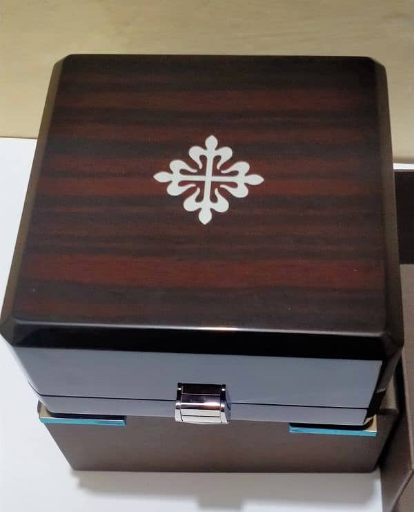 Patek Philippe watch box only 2