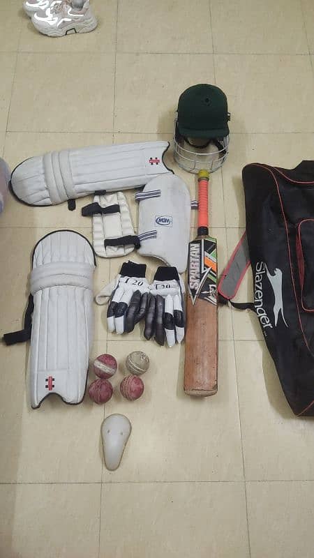 hard ball kit with bat and everything 0