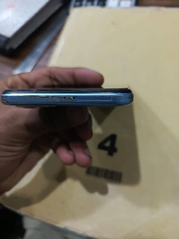 vivo y33s 8