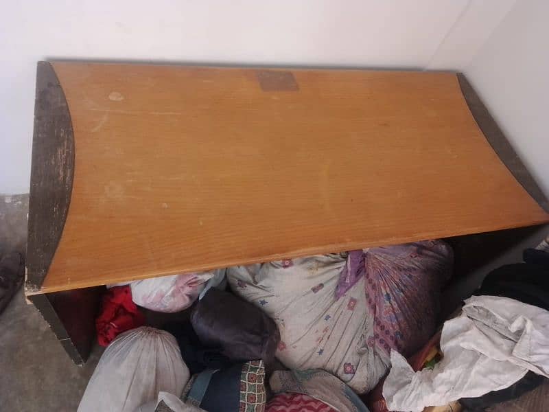 office laptop table slightly used 0