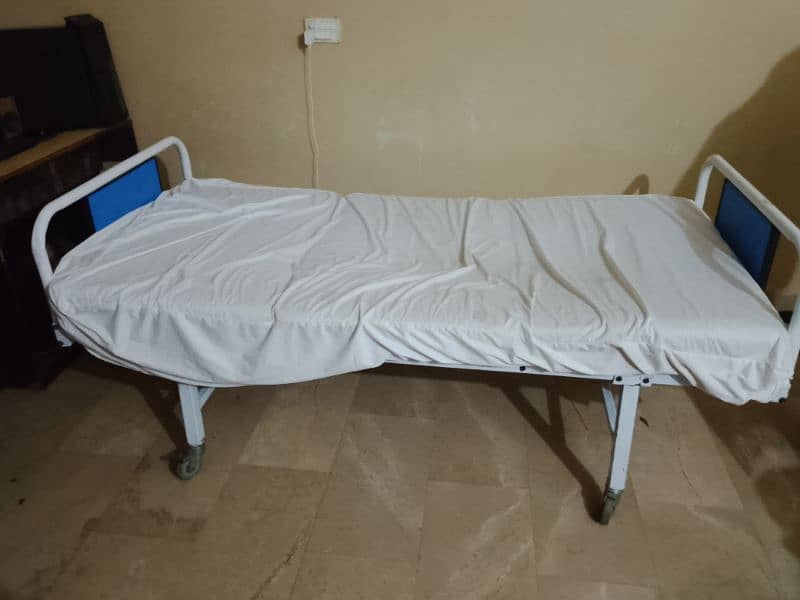 patient bed 1