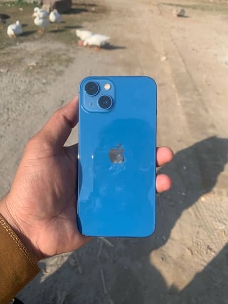 iPhone 13 bule colore 128 gb memory 2