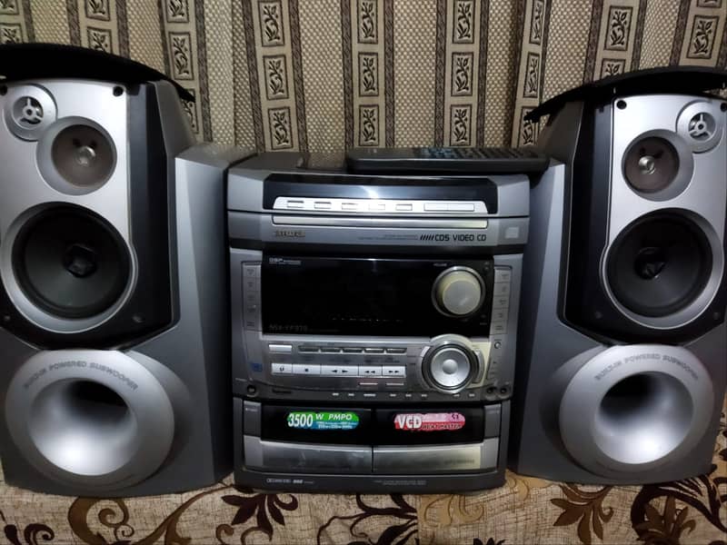 Aiwa home theater 1