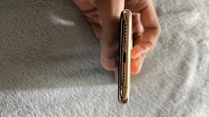 iPhone 11 Pro 64GB PTA Approved 6