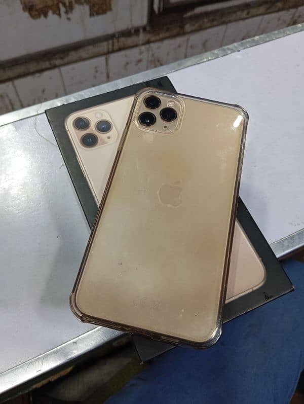 Iphone 11 Pro Max PTA Approved 0