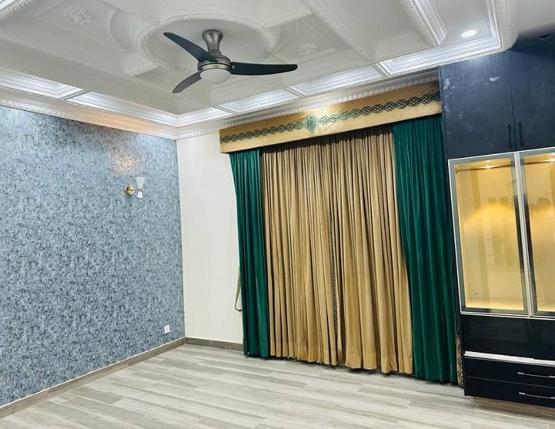 1 Kanal Out Class Luxury Upper Portion For Rent In DHA Phase 4,Block CC. 8