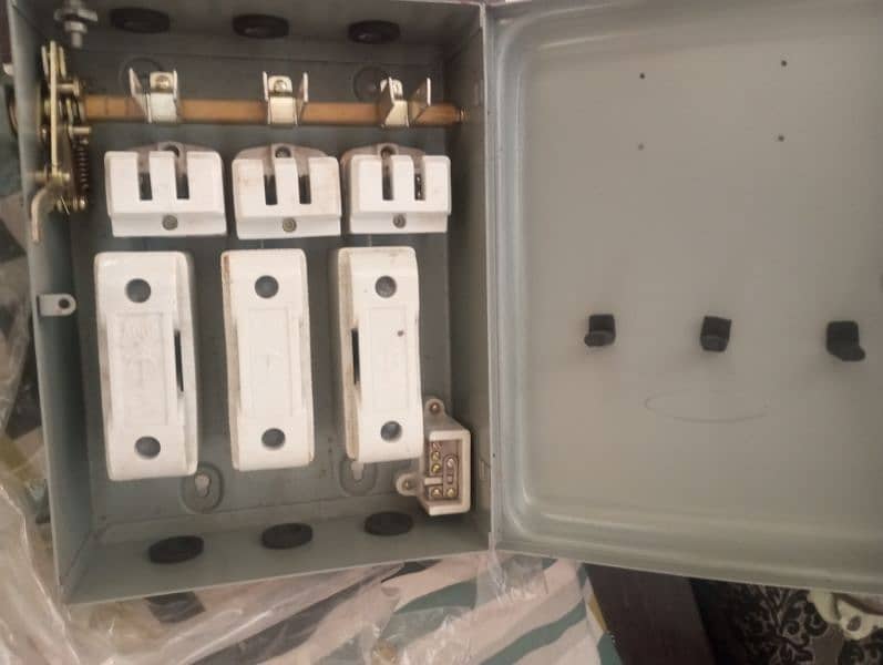 metal Clad Switch Fuse Breaker Available 0