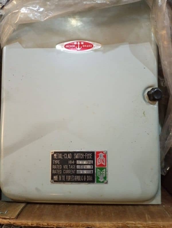 metal Clad Switch Fuse Breaker Available 1