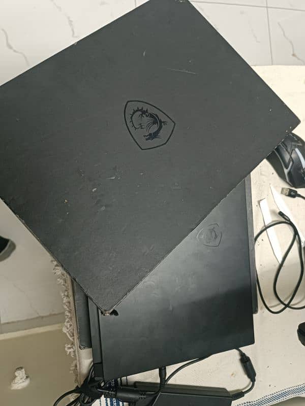 MSI GS 66 raider i7 11 RTX 3060 8gb 1