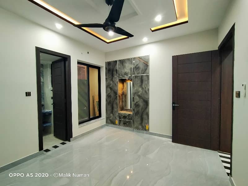 5 Marla Spanish House for Sale in Lahore 14