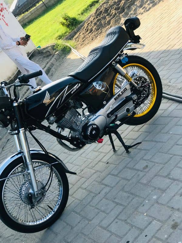 Honda 125 8