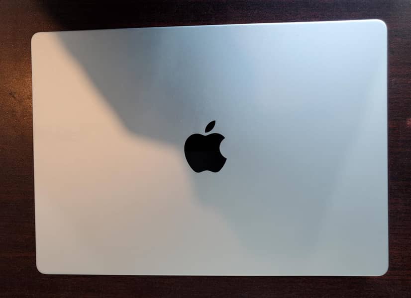 MACBOOK M3 PRO 14" 18GB RAM, 512GB SSD 2