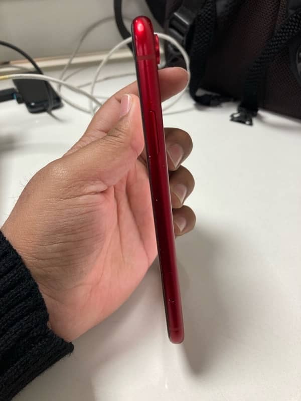 IPhone XR PTA approved factory unlocked 3