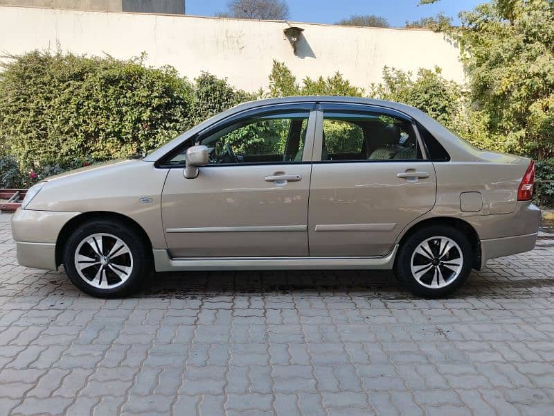 Suzuki Liana 2014 2