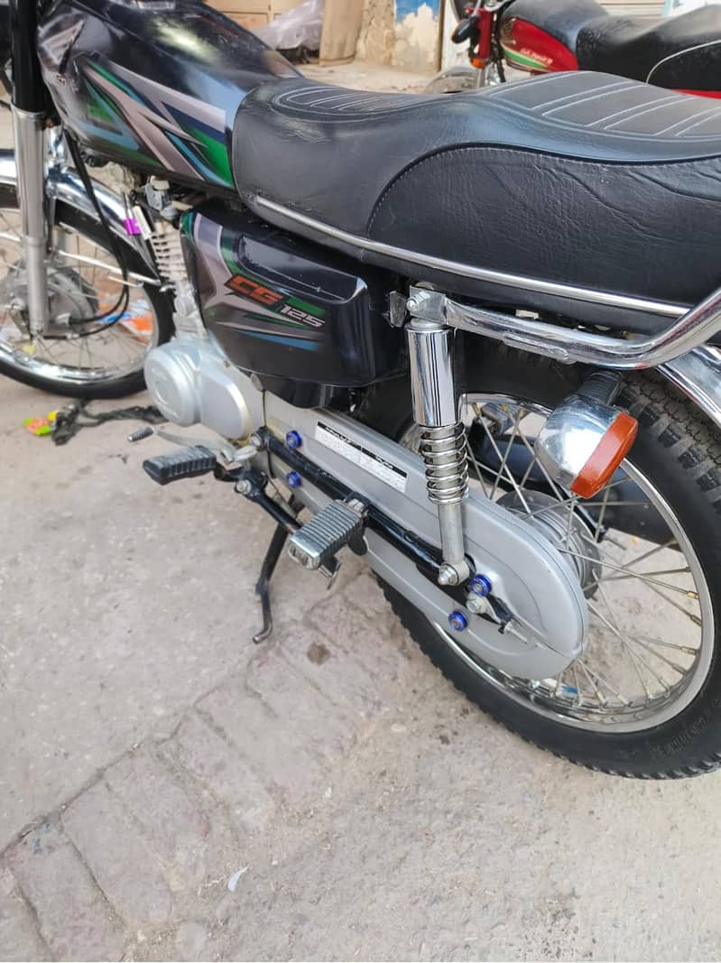 Honda CG 125 2023 6