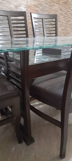 6 seater dinning table