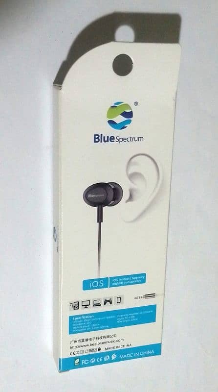 Blue Spectrum Wireless Earphones – Immersive Sound in Style 4