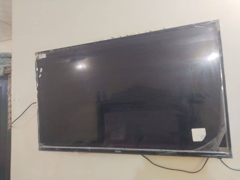 Haider model LE40B8000 40 inch 0