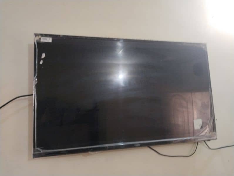 Haider model LE40B8000 40 inch 1