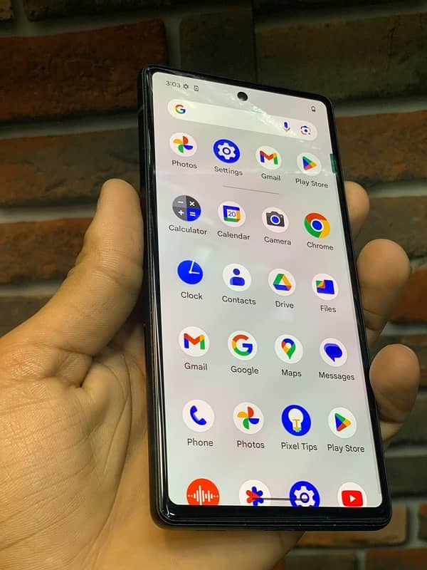 Google pixel 6A 4