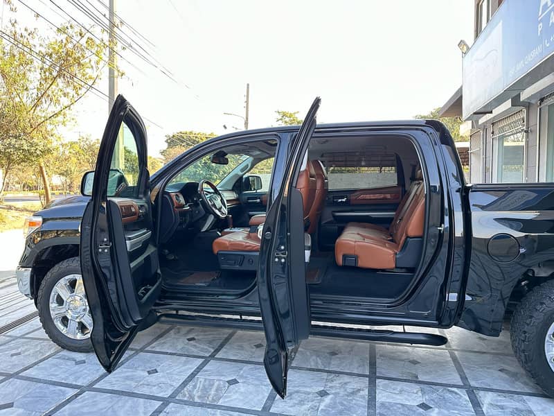 Toyota Tundra - 2018 15