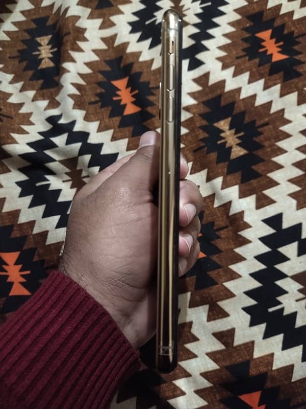 Iphone Xs Max 256 Gb Pta Approved 5