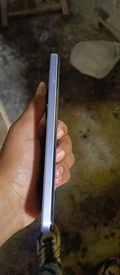 Infinix smart 8 10by9-5