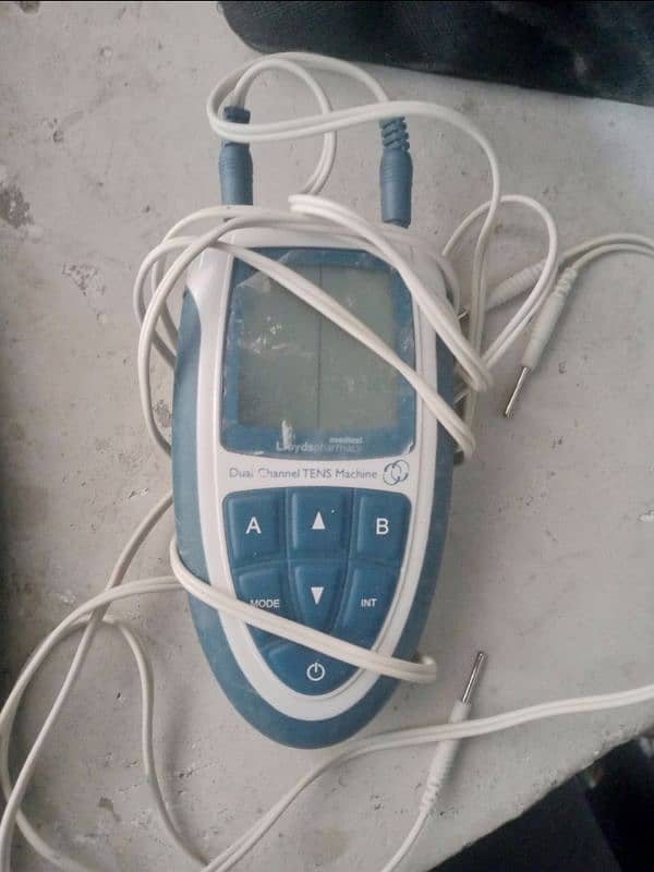 2*Digital Tens Physiotherapy machine 0