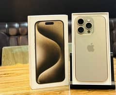 iphone 15 pro max / iPhone XR