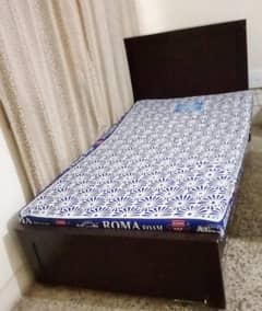 single bed with matress for sale