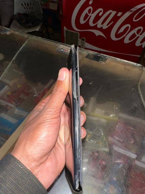 One plus 9pro 12/256gb 10/10 condition 5