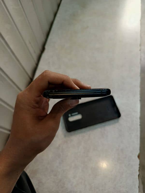 one plus 8 pro for sale 3