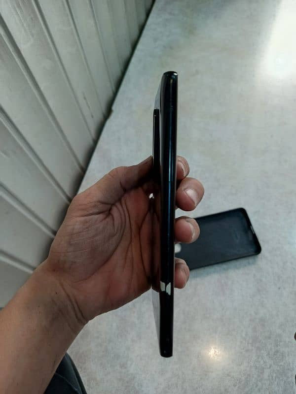 one plus 8 pro for sale 7